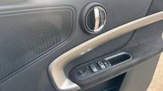 MINI Countryman 1.5 Cooper Exclusive 5dr Auto [Comfort Pack] Petrol Hatchback